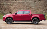 10 Isuzu D-Max