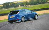 Ford Focus RS 2009 - hero side
