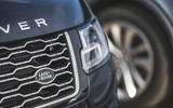 10 LUC Bentley Bentayga Range Rover 2021 0041