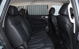 12 Ssangyong Rexton 2021 UK FD middle row seats