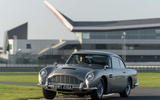 Aston Martin DB5 - tracking front