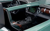 15 Aston Martin V12 Speedster 2021 UK FD infotainment