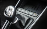 17 Hyundai Bayon 2021 UK FD drive mode button