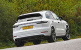 Porsche Cayenne Turbo 2018 - hero front