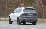 2022 BMW X7 rear 