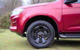 24 Isuzu D-Max