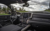 3-RAM-1500-Laramie-5.7-V8-2018-FD-interior