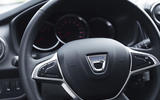 4 dacia sandero 2019 uk fd steering wheel