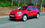 Fiat 500X driving - front