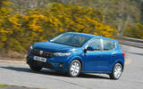 5 readers q sandero