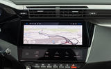 6 Peugeot 308 Hybrid 225 2021 LHD review infotainment