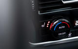 86 Nissan Qashqai 2021 official reveal climate controls