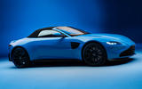 Aston Martin Vantage Roadster 2020 - official press images - roof up