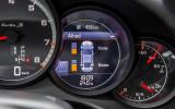 Porsche 911 Turbo S AWD screen