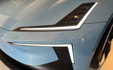 95 Деталь переднего фонаря Polestar O2