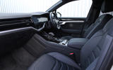 96 Volkswagen Touareg NNBG 2021 cabin