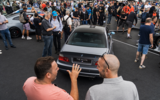 Matt Parting and Roland Scull compare notes on the iconic BMW M3 CSL