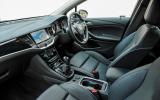 Vauxhall Astra Turbo interior