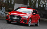 Отслеживание передней четверти Audi A3 2023 г.