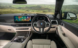 bmw x7 review 2023 09 dash