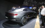 Aston Martin DBX