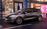 Ford Fiesta 2020 at night
