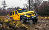 Jeep Wrangler Rubicon rockcrawling