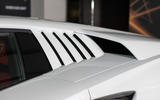 Lamborghini Countach LPI 800 4 (11)