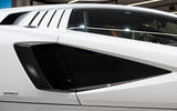 Lamborghini Countach LPI 800 4 (16)