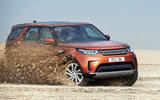 2017 Land Rover Discovery revealed in Paris