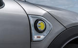 Mini Countryman S E Cooper All4 side indicator