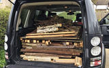 Land Rover Discovery 4 back
