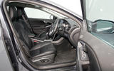 Volvo V40 interior side