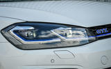 Volkswagen Golf GTE headlights