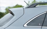 Infiniti QX70 rear window