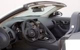 Jaguar F-type V6 S dashboard