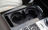 Land Rover Discovery cupholders