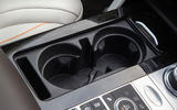 Land Rover Discovery cupholders