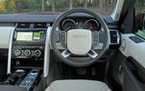 Land Rover Discovery dashboard
