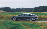 lucid air 2023 review 003 panning