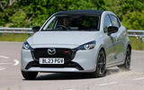 mazda 2 avis 2023 01 virage avant