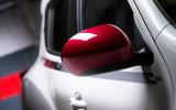 Nissan Juke red wing mirrors