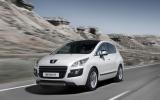 Geneva motor show: Peugeot 3008 HYbrid4