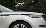 Range Rover Velar clamshell bonnet