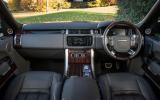 Range Rover SVAutobiography dashboard
