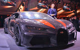 Bugatti: Chiron Supersport 300+ - 305mph