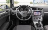 Volkswagen Golf Bluemotion dashboard