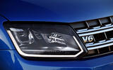 Volkswagen Amarok headlights