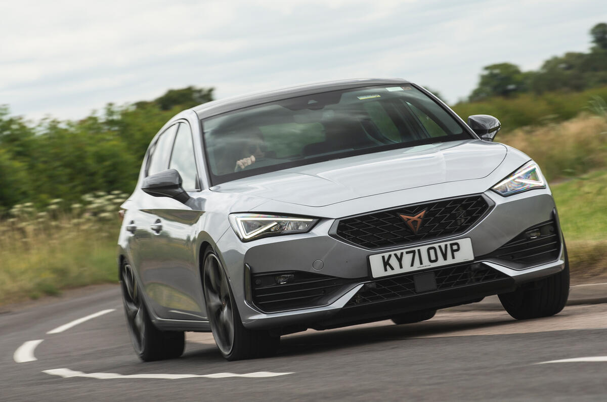 SEAT Leon Review (2024)