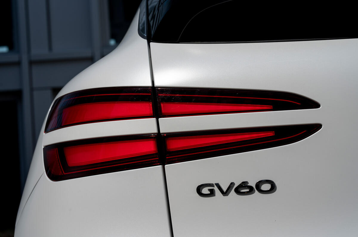 011 genesis gv60 feu arrière 2022